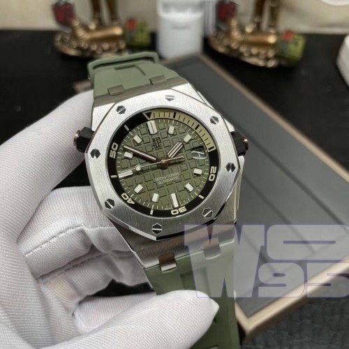 Часы Audemars Piguet Royal Oak Offshore Diver 15720ST.OO.A052CA.01